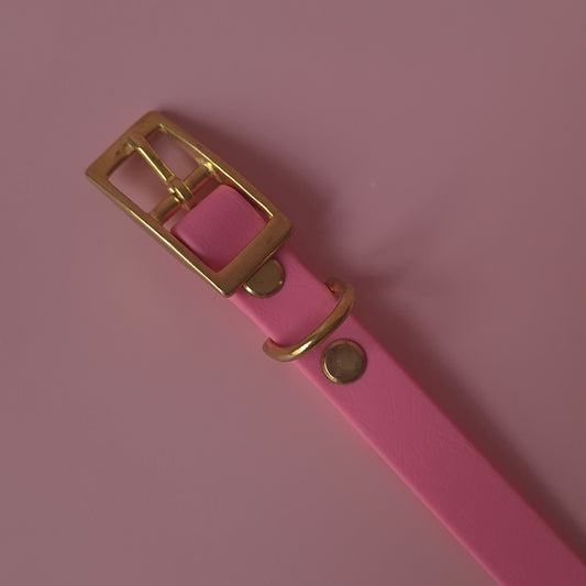 Collier uni